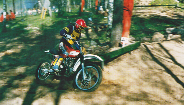 Bengt Aberg had a more than respectable season racing the 500 GP’s on the HL500 in ’77. He finished the season in ninth
