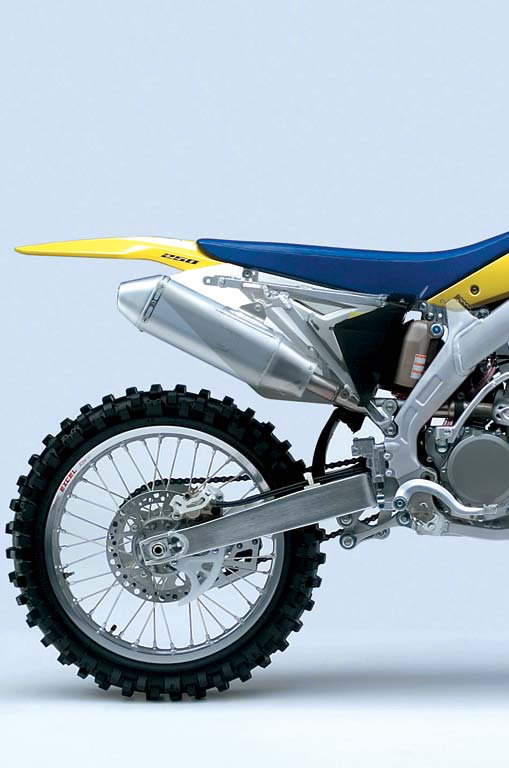 2007 Suzuki RM-Z250 Review | Classic Steel