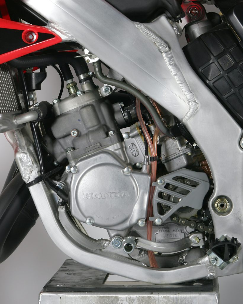 2002 Honda CR125R Review | Classic Steel