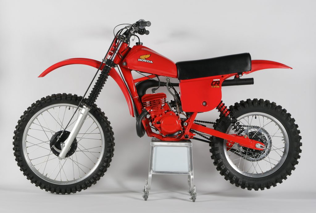 Honda took a lot of chances with their all-new ’79 CR125R. Unfortunately most of their innovations were flops in the